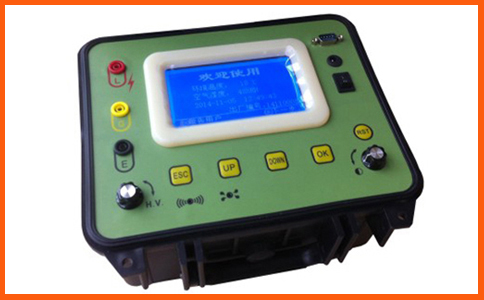 绝缘电阻测试仪使用时需要的功耗和电压是多少？