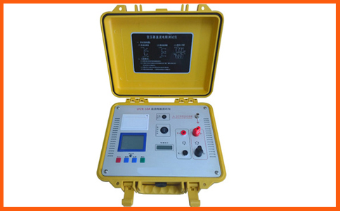 直流电阻测试仪如何进行校准和精度检查？
